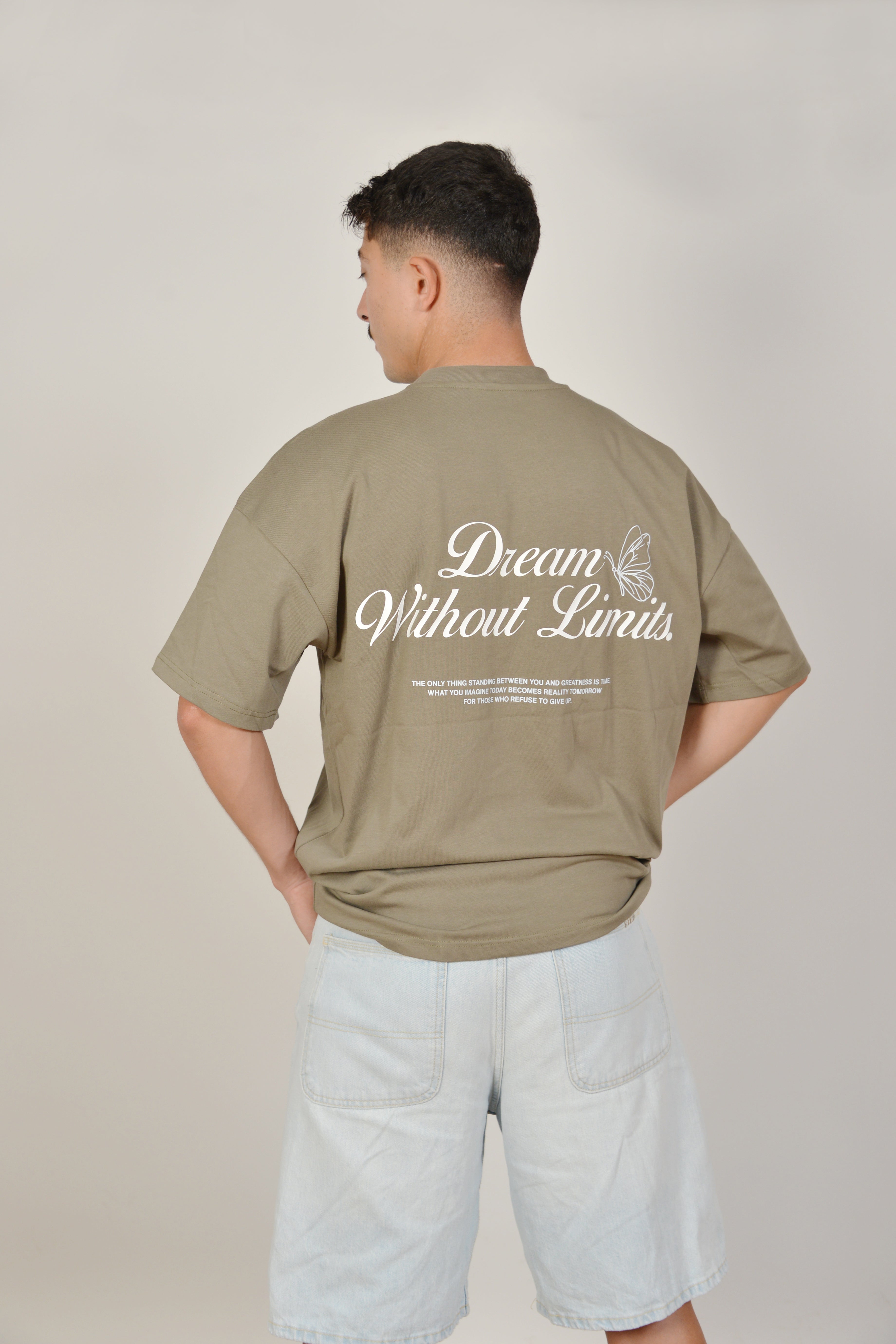 DREAM WITHOUT LIMITS TEE